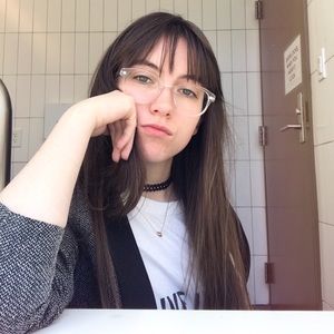 Meet your Posher, Hailey